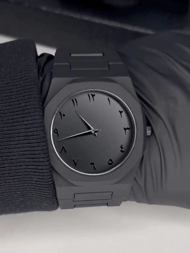 Black Aura Arabic Quartz Watch